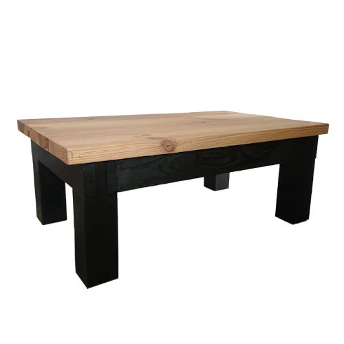 Landelijke robuuste houten salontafel van douglas hout met zwarte poten 98x58,5x37,5 cm