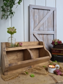 Houten deco luik met tweevaks gruttersbak set